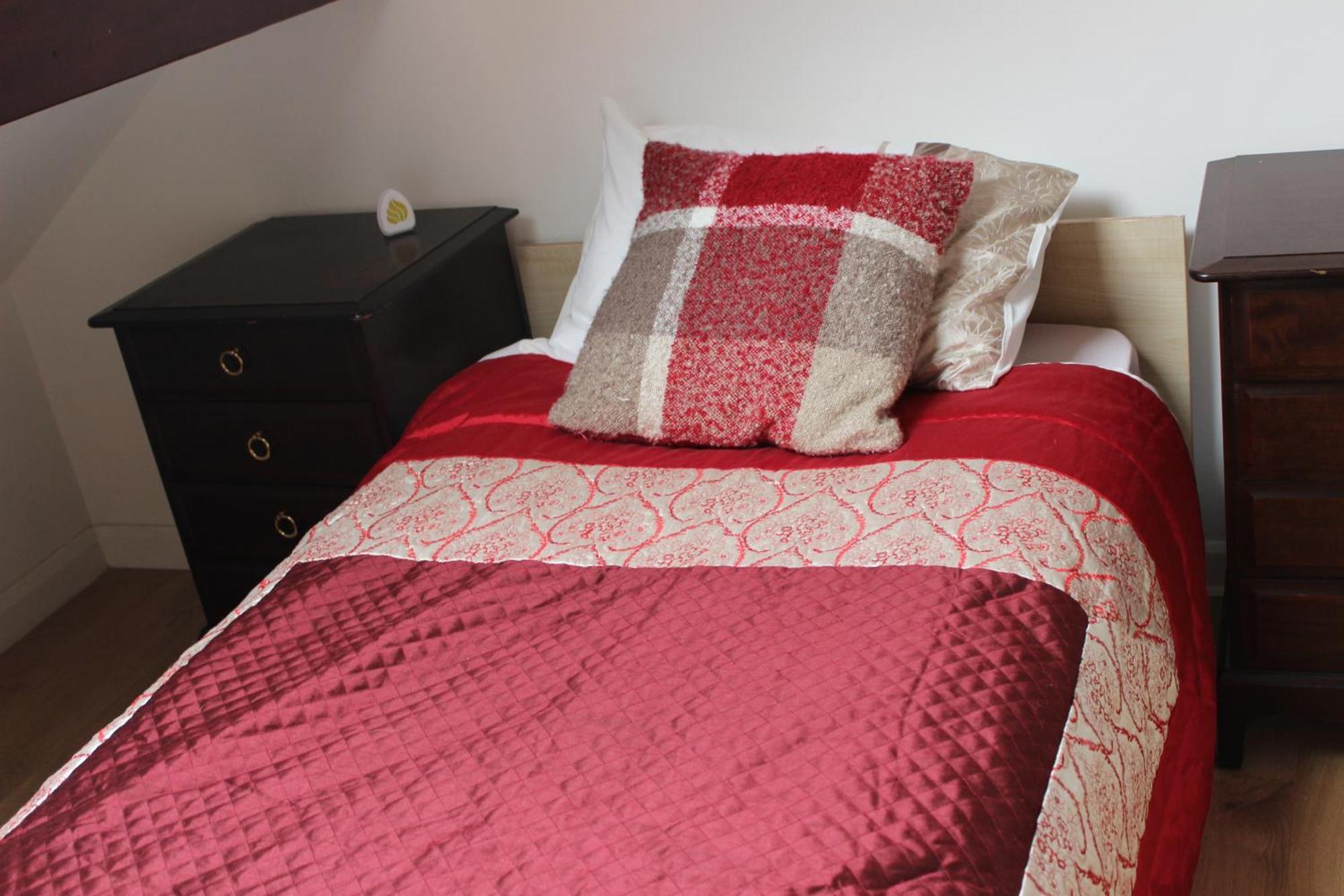 Mother-In-Law Guest House Hotel Leeds 리즈 외부 사진