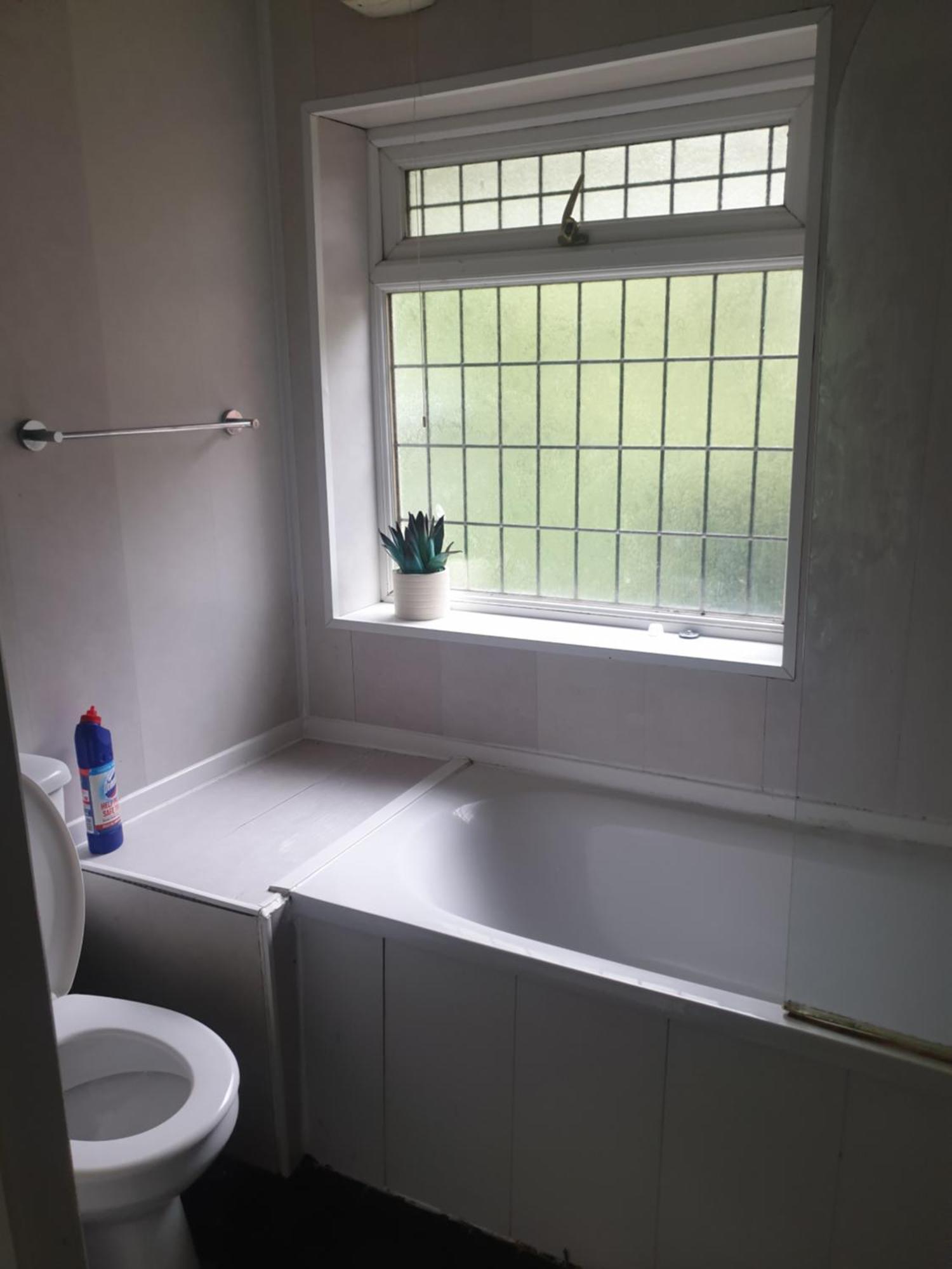 Mother-In-Law Guest House Hotel Leeds 리즈 외부 사진