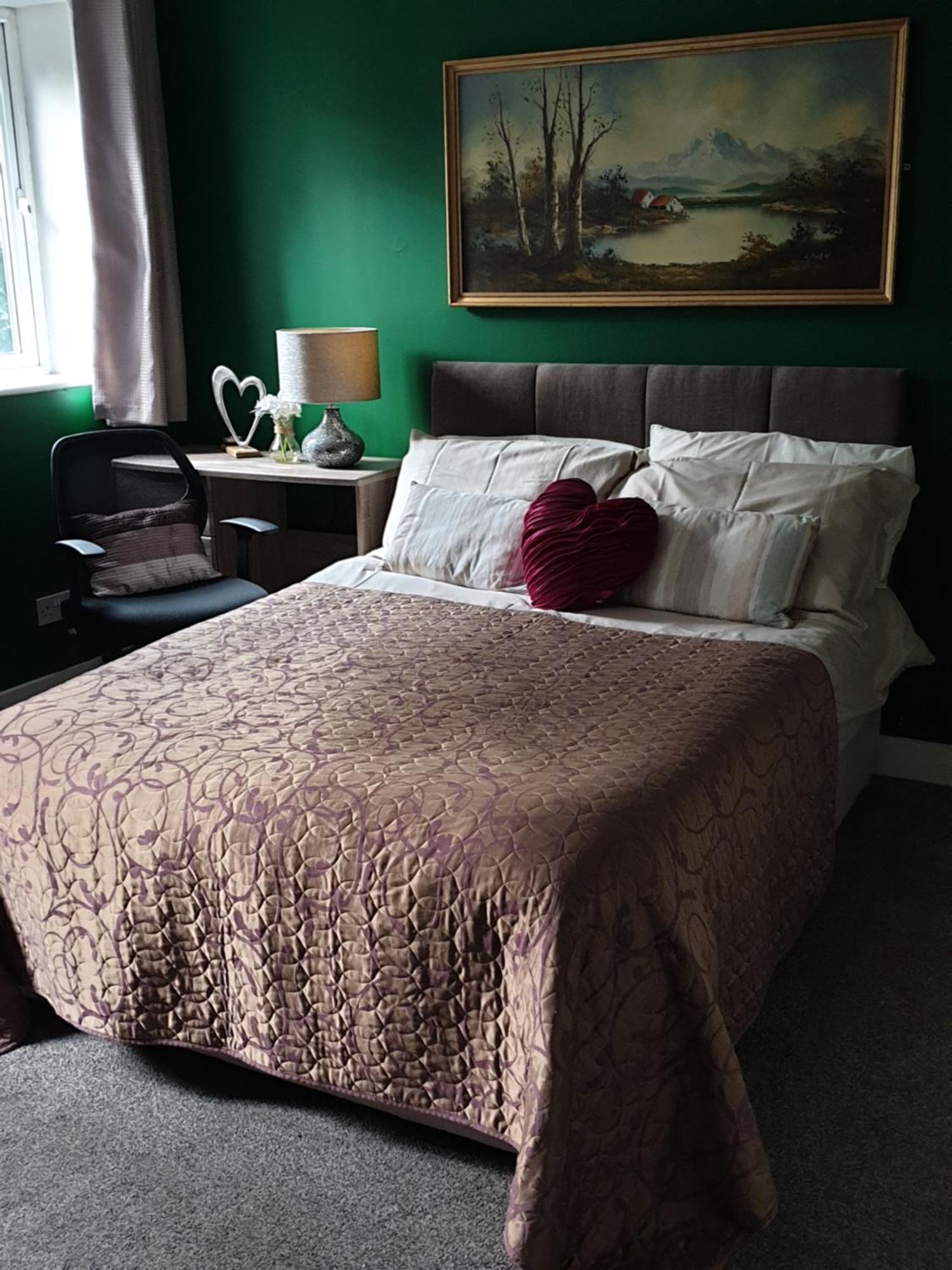 Mother-In-Law Guest House Hotel Leeds 리즈 외부 사진